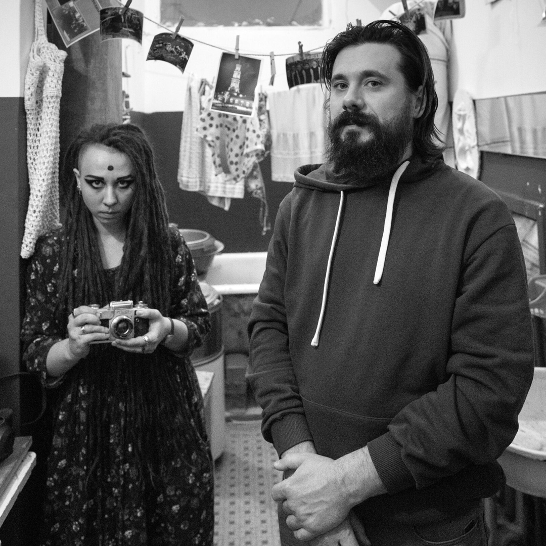 Артист-ток: арт-группа «НИИ Собачьих дел»